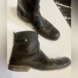 Bed Stu Stand Up to Cancer Burst Leather Boots